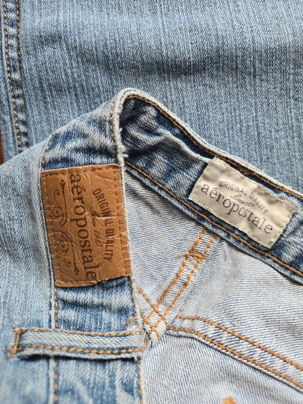 Y2K Aeropostale 7/8 Regular Light Blue Denim Jeans